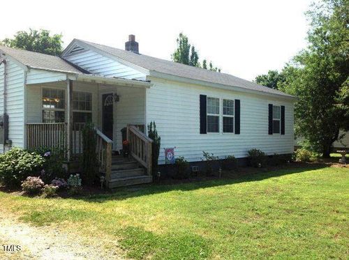 103 N King St, Whitakers, NC, 27891-7502 | Card Image