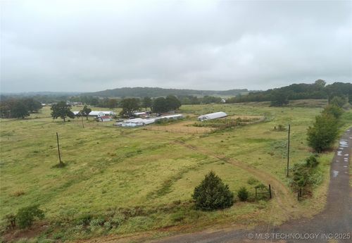 11238 Liberty Hill Rd, Cameron, OK, 74932-2147 | Card Image