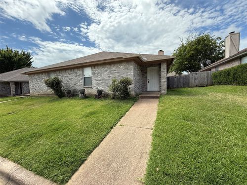 4316 Elliott Oaks Dr, Arlington, TX, 76017-2280 | Card Image
