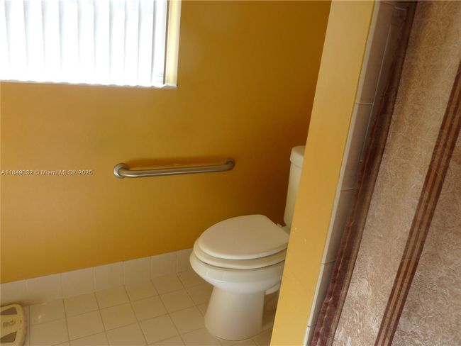 13240 Sw 20 Th St, House other with 3 bedrooms, 2 bathrooms and null parking in Miramar FL | Image 23