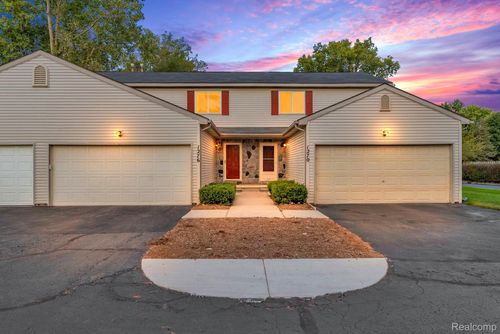 1276 Jay St, Waterford, MI, 48327-2927 | Card Image