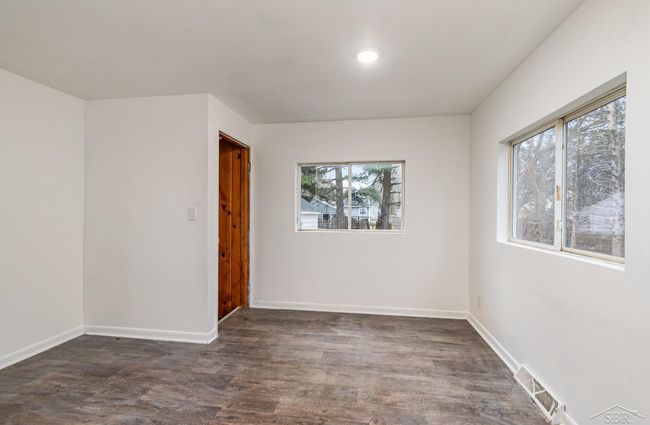 50169991-f4bd89e8-5efa-46d6-9a72-fda678284e87.JPG | Image 12