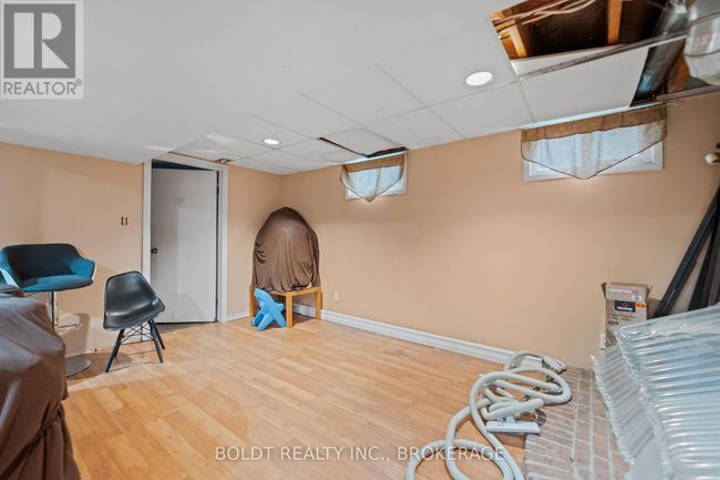 5032 Heather Ave, House other with 6 bedrooms, 4 bathrooms and 6 parking in Niagara Falls ON | Image 31