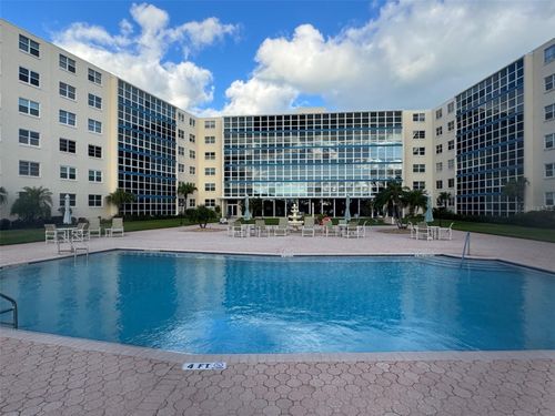 apt-422-1224 S Peninsula Dr, Daytona Beach, FL, 32118-4859 | Card Image