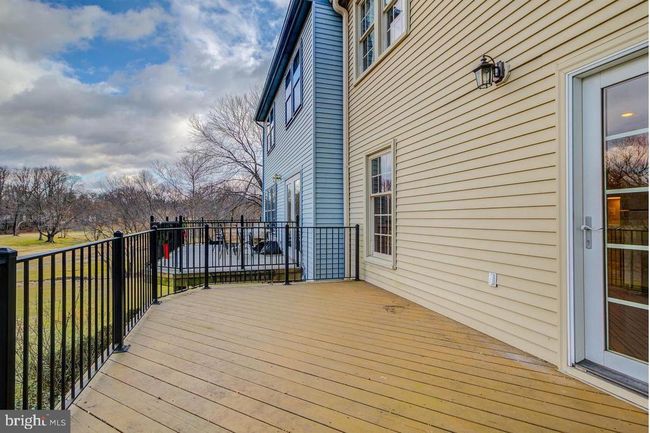 11720 Putting Green Ct, Townhouse with 3 bedrooms, 4 bathrooms and null parking in RESTON VA | Image 11