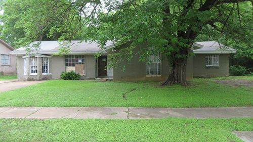 6525 Palm Island St, Dallas, TX, 75241-6753 | Card Image