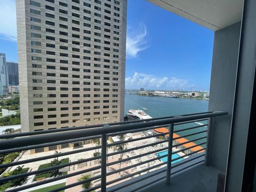 1606-335 S Biscayne Blvd, Miami, FL, 33131-2360 | Card Image