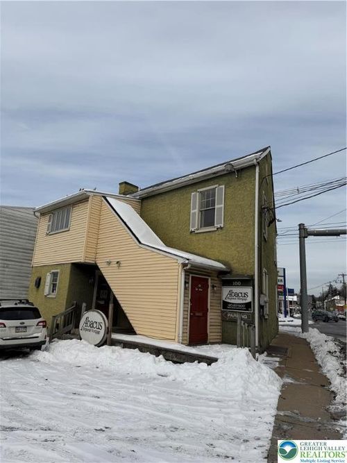 100 W Main St, BATH, PA, 18014-1054 | Card Image