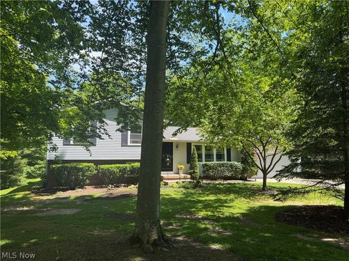 15025 Crestwood Drive, Middlefield, OH, 44062 | Card Image