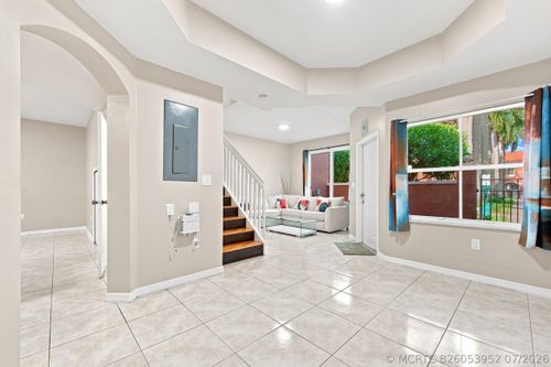 2011-732 Sw 106th Ave, Pembroke Pines, FL, 33025-6911 | Card Image