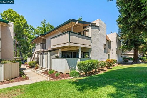 b8-5460 Concord Blvd, Concord, CA, 94521-2412 | Card Image