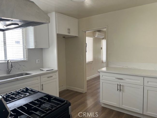 211 N Alhambra Ave, House other with 2 bedrooms, 1 bathrooms and 1 parking in Monterey Park CA | Image 16