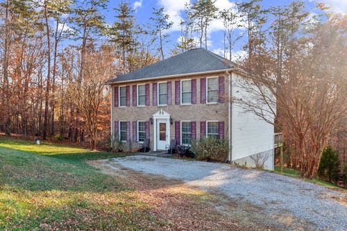 110 Old Farmhouse Dr, Moneta, VA, 24121 | Card Image