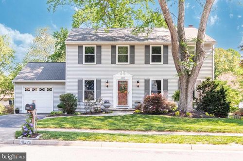 10222 Steamboat Landing Ln, BURKE, VA, 22015-2540 | Card Image