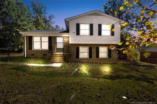 709 Platinum St, Fayetteville, NC, 28311-1826 | Card Image