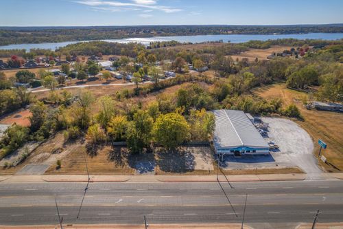 2100 Us Highway 59, Grove, OK, 74344-3702 | Card Image