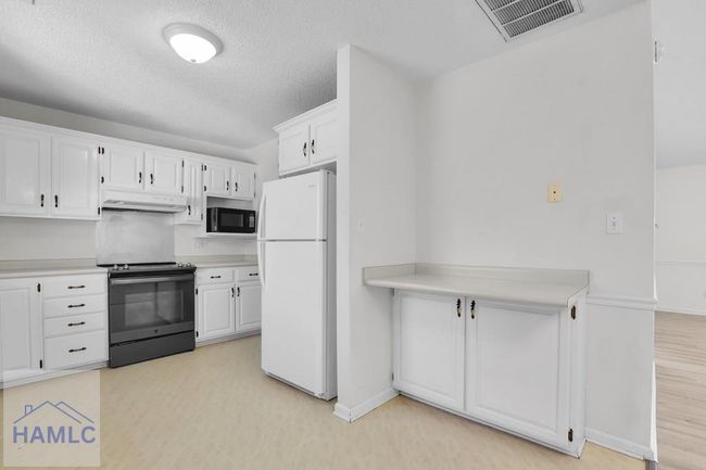 38 Billy Harris Pt, House other with 3 bedrooms, 3 bathrooms and null parking in Midway GA | Image 8