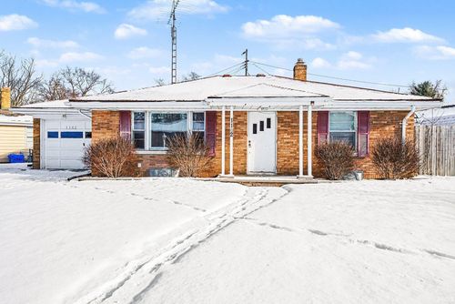 1102 Carolyn Ave, Elkhart, IN, 46516-4807 | Card Image