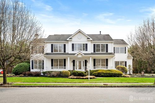 11 Bodine Dr, Cranbury, NJ, 08512-3138 | Card Image
