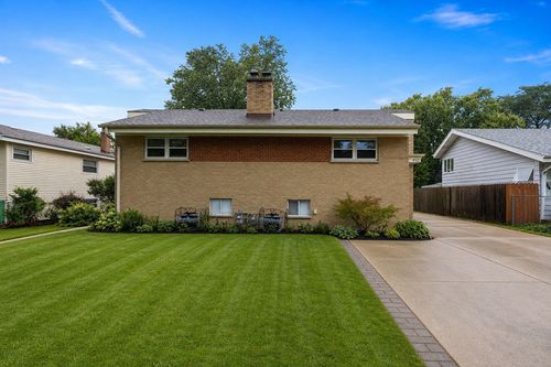 450 N Addison Rd, Villa Park, IL, 60181-1431 | Card Image