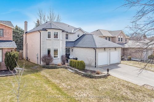 81 Hutchinson Drive, New Tecumseth, ON, L9R1M3 | Card Image
