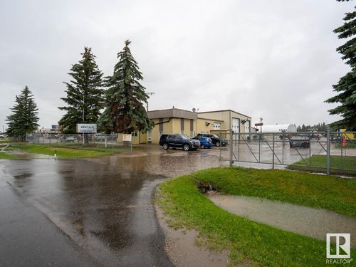 455 South Ave, Spruce Grove, AB, T7X2E9 | Card Image
