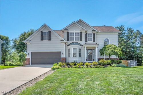 3880 Dugan Farms, Perry, OH, 44081-8639 | Card Image
