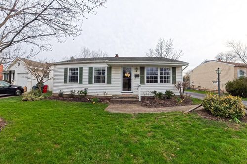 2721 Queensway Dr, Grove City, OH, 43123-3346 | Card Image