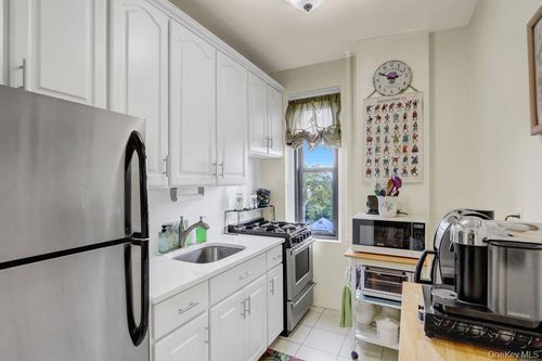 apt-6e-141 Woodmere Blvd, Woodmere, NY, 11598-2148 | Card Image