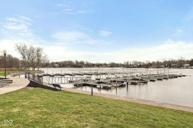 Ready to enjoy that low maintenance lake life?! | Image 33