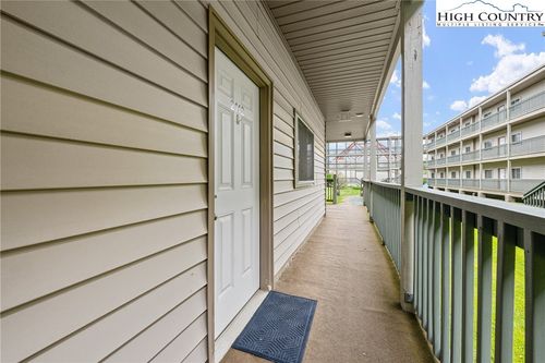 unit-2112-301 Pinnacle Inn Rd, Beech Mountain, NC, 28604-7479 | Card Image