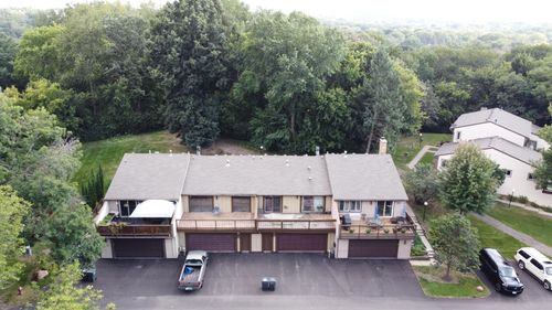 247 River Woods Ln, Burnsville, MN, 55337-3382 | Card Image