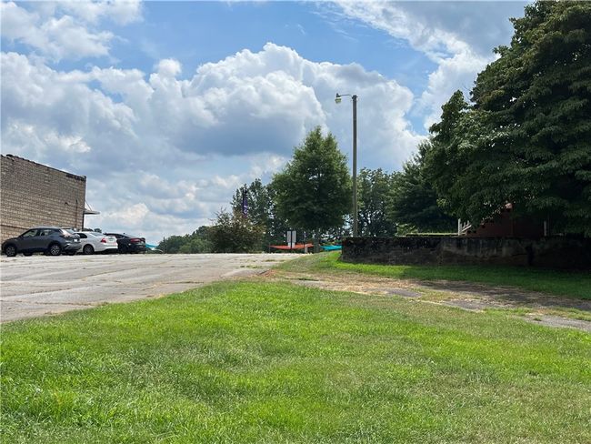 UNIT-201 - 112 W Main St, Home with 0 bedrooms, 0 bathrooms and null parking in Walhalla SC | Image 10