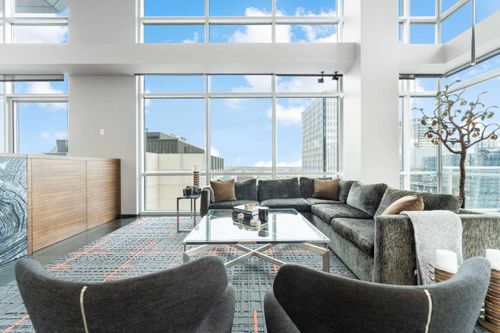 2004-108 9 Ave Sw, Calgary, AB, T2P0S9 | Card Image