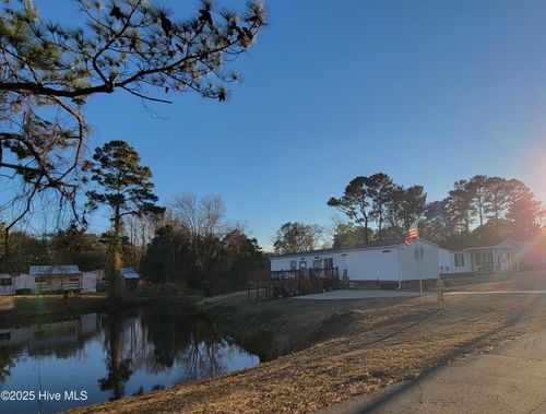 820 Magnolia Dr, Sunset Beach, NC, 28468-4258 | Card Image