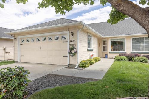 2686 N Aronmink Ln, Meridian, ID, 83646-8334 | Card Image