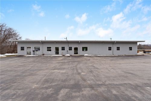 38 Duncan St, Warsaw, NY, 14569-1049 | Card Image