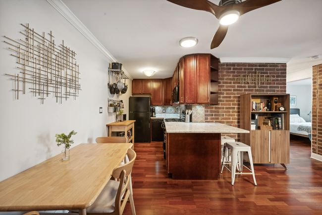 APT-811 - 3900 N Pine Grove Ave, Condo with 1 bedrooms, 1 bathrooms and 1 parking in CHICAGO IL | Image 12