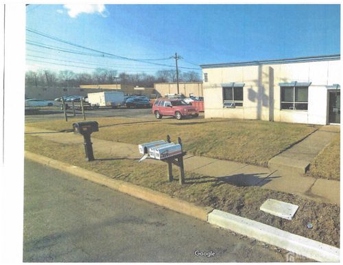 121 Liberty St, Metuchen, NJ, 08840-1215 | Card Image