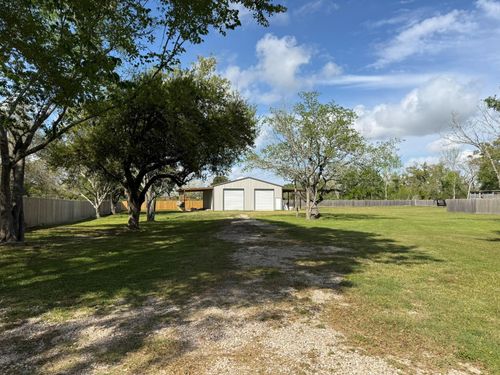 13744 6th Street, Santa Fe, TX, 77517 | Card Image