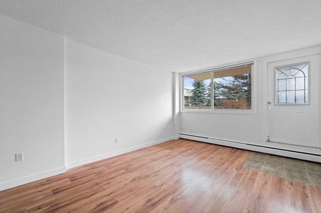103 - 607 69 Avenue Sw, Home with 3 bedrooms, 1 bathrooms and 1 parking in Calgary AB | Image 12