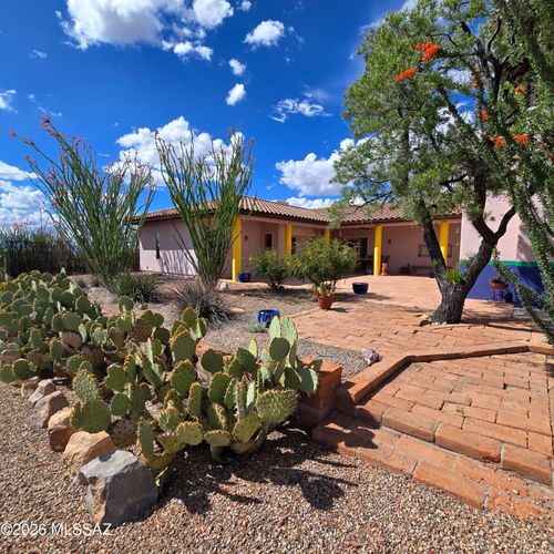 995 S Ruby Dare Rd, Bisbee, AZ, 85603-9057 | Card Image