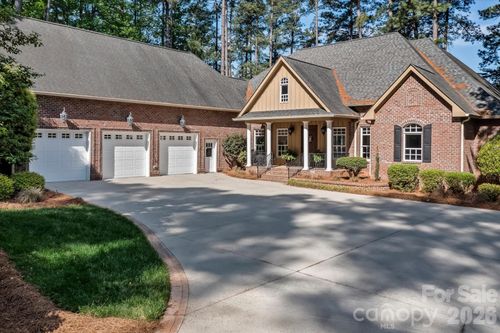 17821 Carlow Rd, Cornelius, NC, 28031-7724 | Card Image