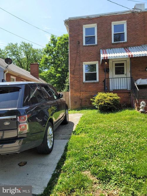 103 Ashby St, ALEXANDRIA, VA, 22305-2801 | Card Image