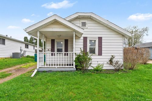 206 Helen Avenue, Mishawaka, IN, 46544-3137 | Card Image