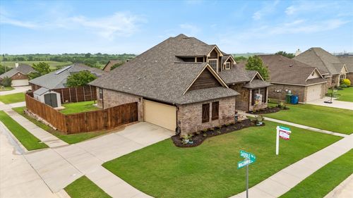 4023 Wagon Wheel Dr, Sanger, TX, 76266-3285 | Card Image