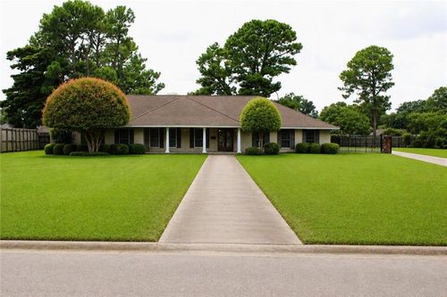 11463 King Richard Dr, Baton Rouge, LA, 70815-6308 | Card Image