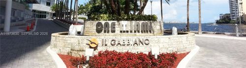 1002-335 S Biscayne Blvd, Miami, FL, 33131-2360 | Card Image