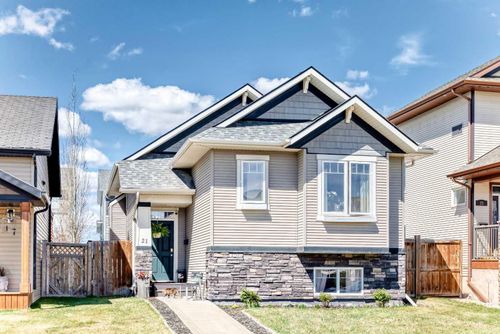 21 Valley Cres, Blackfalds, AB, T4M0K1 | Card Image