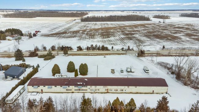 329 Parkhill Dr, Home with 0 bedrooms, 1 bathrooms and null parking in Thedford ON | Image 26